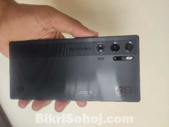 Red Magic 9 Pro 5G Gaming Monster 12/256 GB 100% Fresh